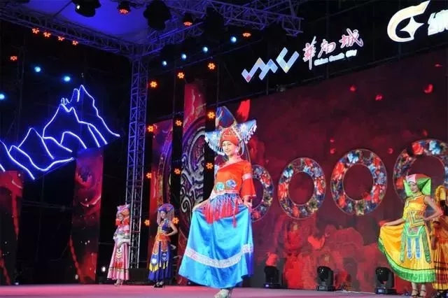 好玩 | 南宁华南城三月三民俗文化节等你来！