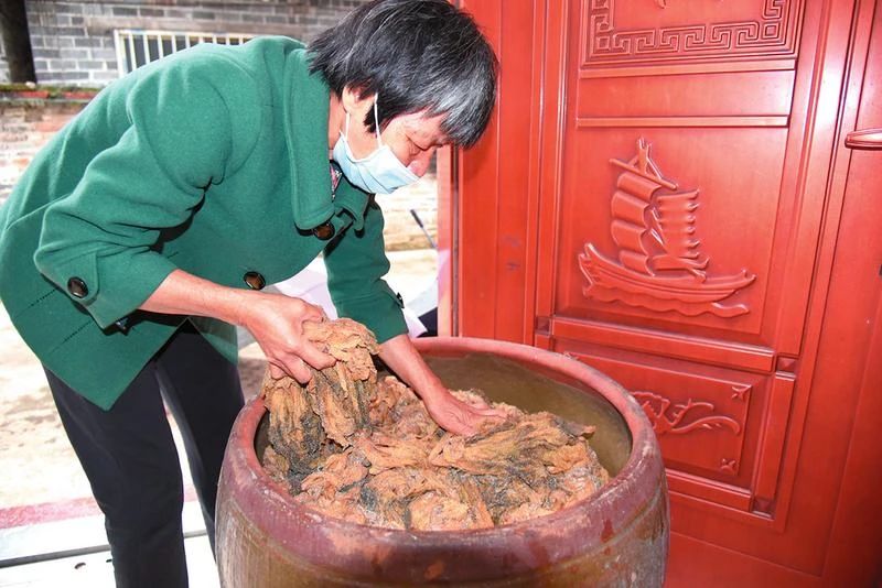 十大“江南力量”人物——梁彩丽